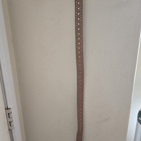 Cowhide studded leather belt with rhinestones - Picture 6 of 6